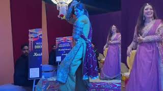 Shahtaj khan dance on kashaf ansari dholki💃 [upl. by Newbill388]