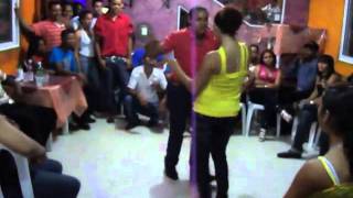 Bachata Estilo Dominicano 01  QuietoAqui [upl. by Weiler756]