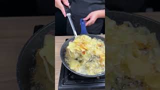 Dont make potatoes until you watch this video Potatoes with onion delicious and easy [upl. by Eiznek367]