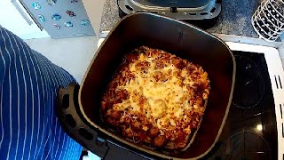 Sausage Pasta Bake  Pinch of Nom [upl. by Kizzie]