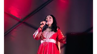 Zarafshan Ehsani Khanda chal bayee at Nawroz festival Melbourneاجرای آهنگ خنده چل زرافشان احسانی [upl. by Ettenajna]