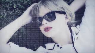 Red Taylors Version  Taylor Swift Subtitulos en Español [upl. by Koeninger]