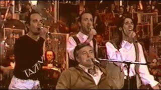 Pierangelo Bertoli amp Tazenda  Spunta la luna dal monte Disimparados SANREMO 1991 [upl. by Nonnelg182]