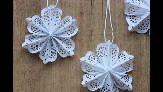 DIY Doily Snowflake Stars Festive Christmas Decor [upl. by Berkley343]