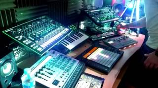 Live Acid Electronica  quotLowquot TR8 TB3 System 1 MX1 Volca Bass Electribe 2 Ableton Push [upl. by Aliber]