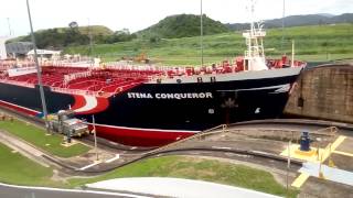 Subida barco canal de Panama [upl. by Alaikim417]