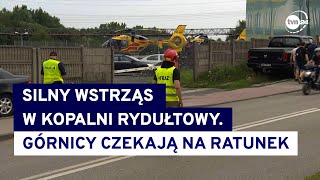 Wstrząs w kopalni Rydułtowy Ruszyła akcja ratunkowa TVN24 [upl. by Ledua729]