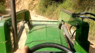 John Deere 5055e  com concha tatu PCA 600 [upl. by Severson]