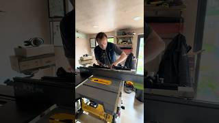 Using the Bow Xtender fence with Jessem Guides on Dewalt Saw [upl. by Notsirt]