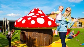 Gaby and Alex playing and having Fun at ICE CREAM FARM [upl. by Hebrew]