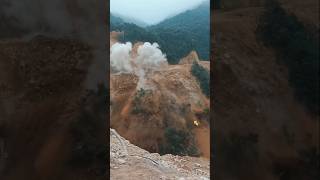 Mountain cutting land slide puthanshorts [upl. by Melosa561]