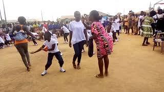 Mercy Chinwo  Na you dey reign choreography  Akrofoso Presby primary school [upl. by Lama976]