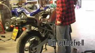 Yamaha FZ6 exhaust sound with LeoVince Evo II Carbon [upl. by Ngo]