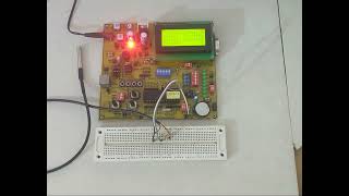 PIC16F887 DS18B20 LCD Example Using XC8 [upl. by Corwin455]