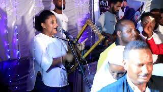 Tigrga Muscic Wedding tigray ድምጻዊት ራህዋ ፀጋይ ኣብ መርዓ ዝገርም ደርፊ ዝደረፈቶ [upl. by Anjela]