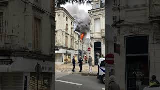 Châtellerault  un appartement en feu dans le centreville [upl. by Erminie]