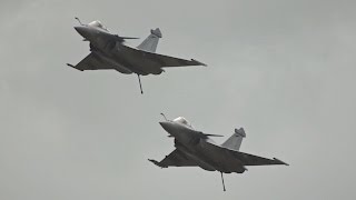 2 Dassault Rafale M French NAVY flying display at RNAS Yeovilton Air Day 2015 [upl. by Jew]