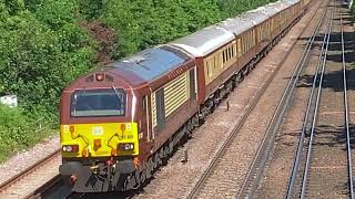 British Pullman Train Approaching Bromley South  Class 67 [upl. by Marian]