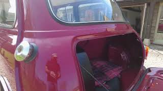 1960 Mini Minor MK1 Interior Review [upl. by Carolynne857]