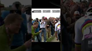 Opnieuw misdragen supporters zich tegen Mathieu van der Poel 😡 ParisRoubaix ParijsRoubaix [upl. by Ahras918]