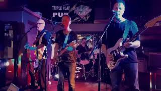 MAGGPIE  LONDON CALLING theclash cover livemusic londoncalling canadianband fraservalley [upl. by Farkas182]