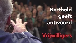 Berthold Gunster geeft antwoord vrijwilligers [upl. by Resarf]