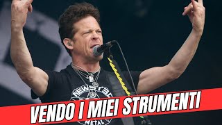 METALLICA JASON NEWSTED VENDE ALLASTA 60 STRUMENTI TRA BASSI E CHITARRE [upl. by Lorant]