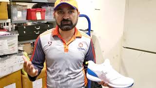 Payntr V Cricket Shoes [upl. by Jacinda689]