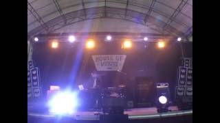 Lawalah Familia Showcase at House Of Vans Singapore [upl. by Aicilihp]