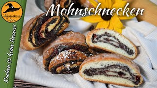 Mohnschnecken mit Marzipan und Preiselbeeren [upl. by Aronaele]