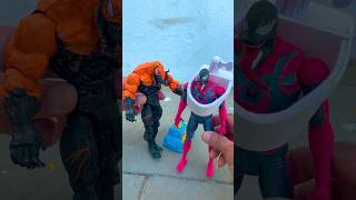 Venom Zombie Battle Spider Toilet  Marvel Toys spiderman marvel marvaltoys [upl. by Lucais621]