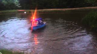 Boat with Seabee 4 outboard ripping around a pool In Bridgnorth [upl. by Bivins1]