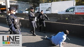 Les forains remettent le couvert Blocages  Paris  SaintCloud 92  France 07 novembre 2017 [upl. by Yanffit]