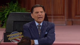 I Refuse to Fear  Kenneth Copeland [upl. by Iloj290]