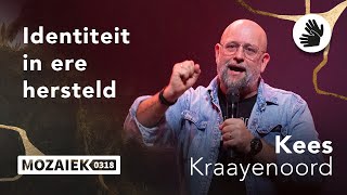 Identiteit  In Ere Hersteld  Kees Kraayenoord  Gebarentolk  4 februari 2024 [upl. by Elwina121]