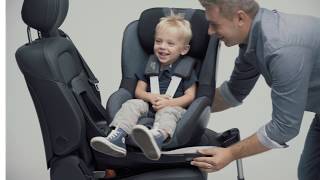 Britax Römer Swingfix M iSize  Einbau und Benutzung [upl. by Ainolopa]