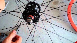 Fixed gear fixie rear sprocket install howto [upl. by Mamoun866]