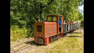 Feldbahnschauanlage Glossen mit Vorführung des Brechers und des Baggers [upl. by Docilu]