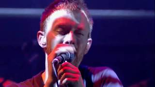 Life In A Glasshouse  Live on Jools  2001 Radiohead  Amnesiac [upl. by Ahsaya]