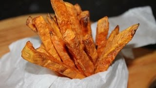 Süßkartoffelpommes im Ofen Selber Machen  Crispy Sweet Potato Fries  ENG SUBS [upl. by Katrina]