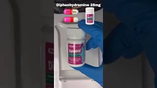 Diphenhydramine 25mg pharmacist pharmacytech pharmacy pharmaceutical pharmaceutical [upl. by Mcclenon14]