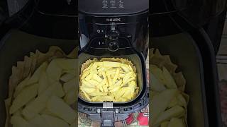 Potato French FriesAirfryer food cooking airfryerrecipes airfryercooking airfry airfryer food [upl. by Loralee457]