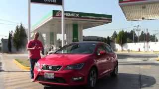 SEAT Leon FR 2014 prueba de rendimiento en carretera  Autocosmos [upl. by Stanway724]