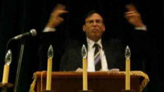 60  Rabbi Zacharia Wallerstien on Chanuka [upl. by Nonnel]