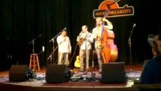 The Chapmans Bluegrass Band at Silver Dollar City Branson Mo Oct 31 2009 Playing quotYou Send Mequot [upl. by Ynahteb]