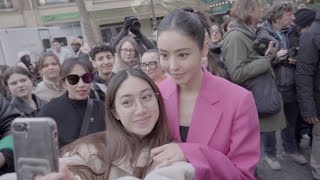 Lee Dahee Debi Mazar and Evelina Maria Corcos at the Chloe Fashion Show in Paris [upl. by Assila367]