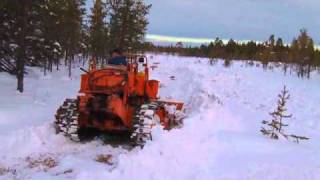 CAT D4 amp AllisChalmers Vintervägsbrytning i Älvdalen [upl. by Sapphire206]