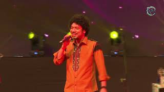 Papon  Heartquake  Live Performance [upl. by Doersten]