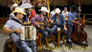 Los Ligaditos  quotSeñorita Cantineraquot En Vivo con Tololoche [upl. by Eednus]