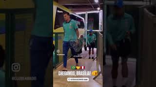 NO ESTILO 😎 MP DESEMBARCA COM A SELEÇÃO EM BRASÍLIA PARA JOGO CONTRA O PERU futebol cruzeiro [upl. by Eirrehs839]